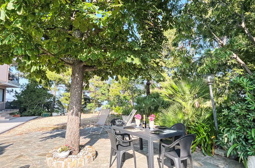 Foto 23 - Apartamento de 1 quarto em Imperia com piscina e jardim