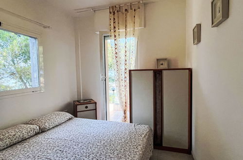 Foto 14 - Apartamento de 2 quartos em Imperia com piscina e jardim