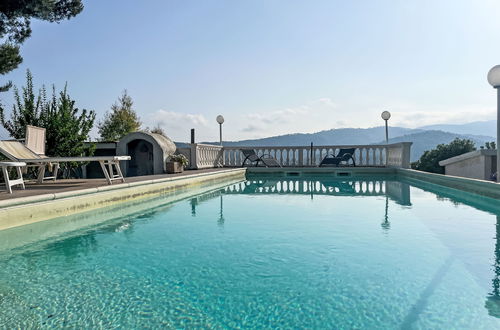 Foto 39 - Apartamento de 1 quarto em Imperia com piscina e jardim