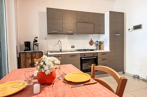Foto 6 - Apartamento de 2 quartos em Imperia com piscina e jardim