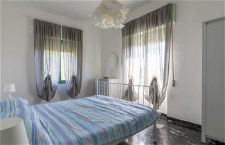 Foto 3 - Apartamento de 2 habitaciones en Civezza con vistas al mar