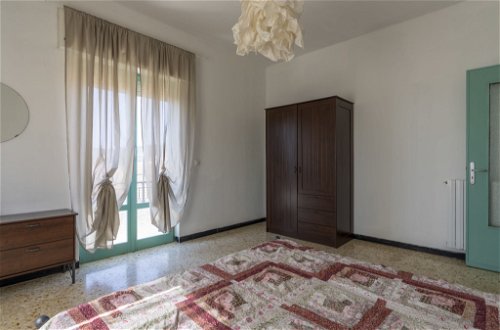 Foto 27 - Appartamento con 2 camere da letto a Civezza con vista mare