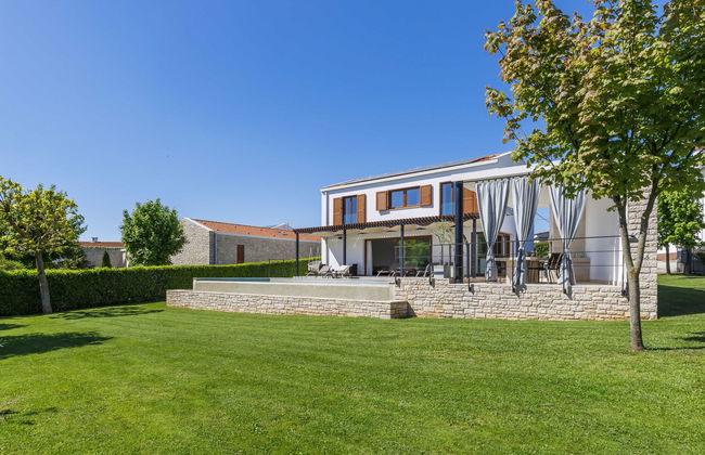 Casa de 4 quartos em Sveti Petar u Šumi com piscina privada e jardim - Foto 40