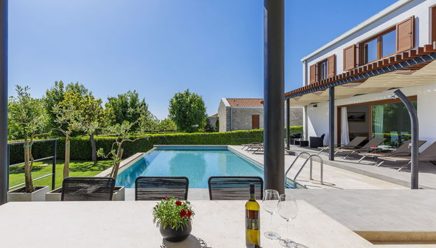 Maison de 4 chambres à Sveti Petar u Šumi avec piscine privée et jardin - Photo 3