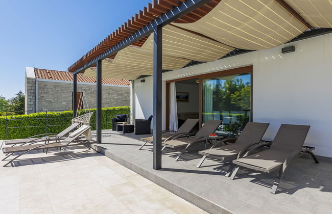 Casa de 4 quartos em Sveti Petar u Šumi com piscina privada e jardim - Foto 17
