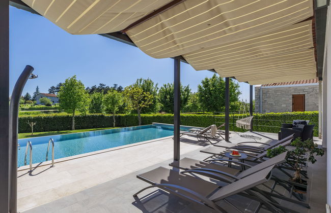 Casa de 4 quartos em Sveti Petar u Šumi com piscina privada e jardim - Foto 39