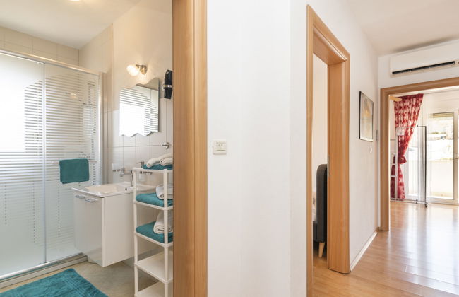 3 bedroom Apartment in Split with terrace - Photo 16