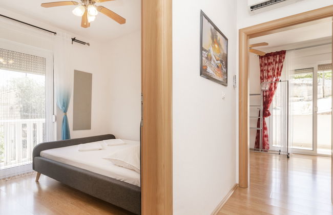 3 bedroom Apartment in Split with terrace - Photo 9