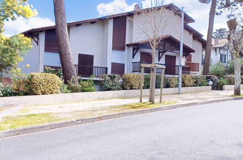 Photo 14 - 2 bedroom Apartment in Arcachon with sea view