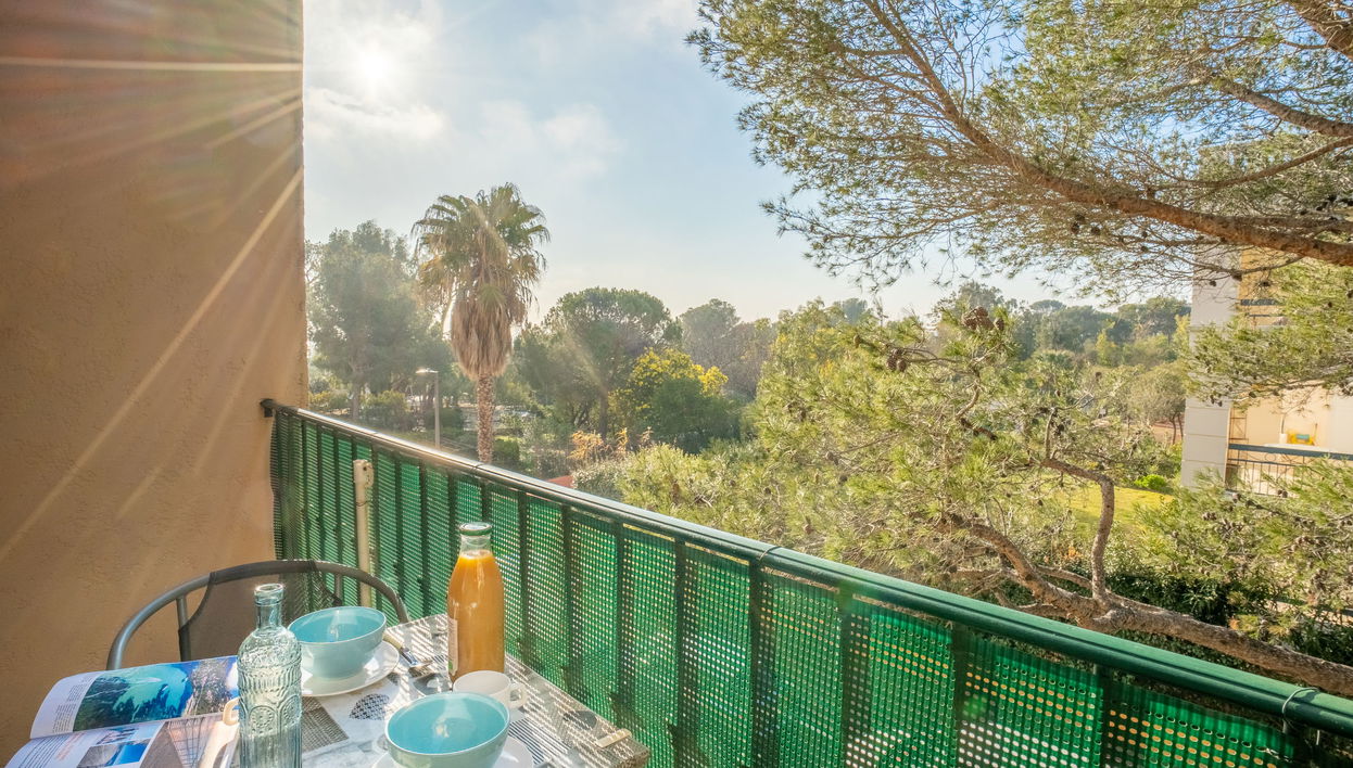 Apartamento de 1 quarto em Fréjus com terraço - Foto 1