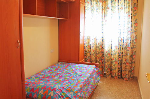 Foto 11 - Apartamento de 4 quartos em Alicante com piscina e jardim