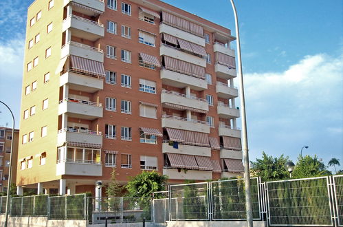 Foto 16 - Appartamento con 4 camere da letto a Alicante con piscina e vista mare