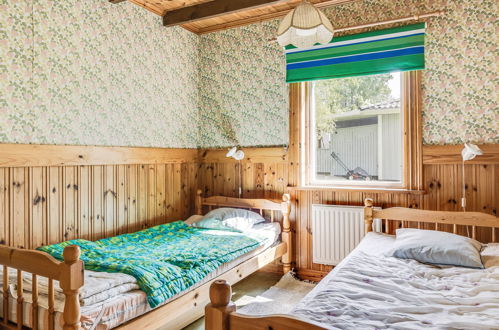 Foto 16 - Casa con 3 camere da letto a Östra Frölunda con giardino e sauna