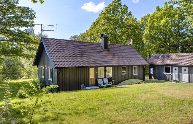 Casa de 4 quartos em Östra Frölunda com jardim e sauna - Foto 1