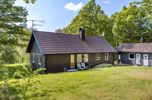 Foto 1 - Haus mit 3 Schlafzimmern in Östra Frölunda mit garten und sauna