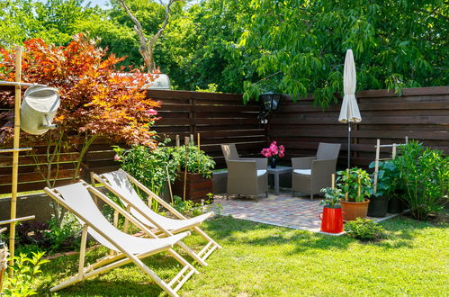 Photo 2 - Maison de 1 chambre à Balatonszemes avec jardin