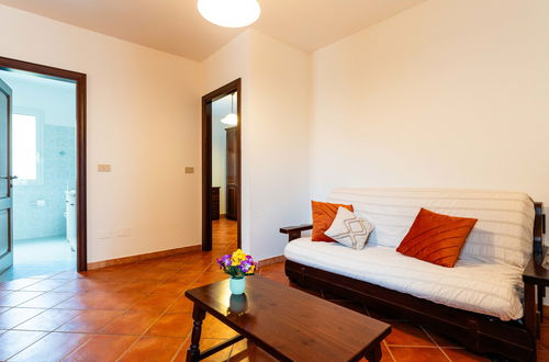 Foto 9 - Apartamento de 2 quartos em Diano Castello com piscina e jardim