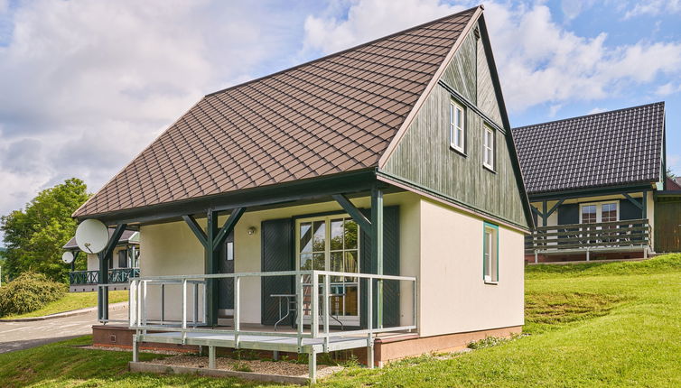 Foto 1 - Casa de 3 quartos em Černý Důl com piscina e jardim