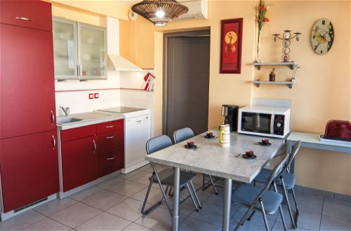 Foto 29 - Apartamento de 1 habitación en Saint-Cyprien con vistas al mar