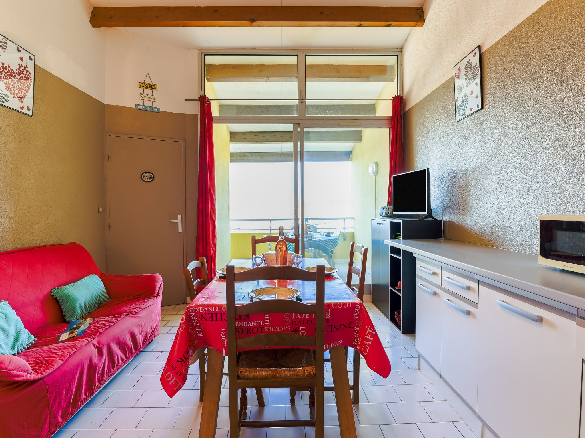 Foto 6 - Appartamento con 3 camere da letto a Agde con piscina e vista mare