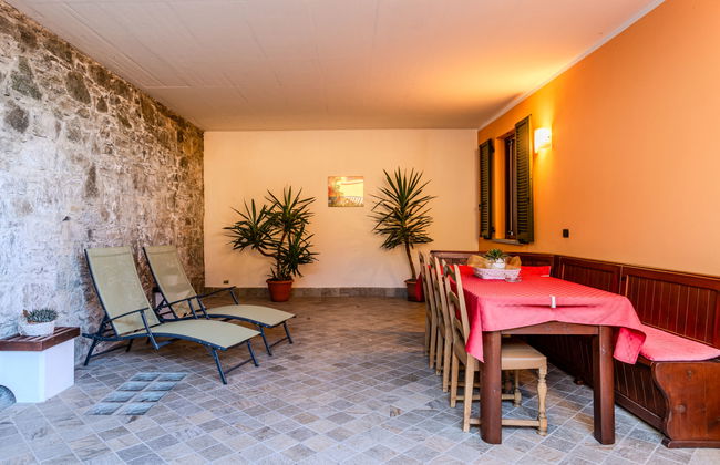 Apartamento de 3 quartos em Trezzone com jardim e terraço - Foto 14