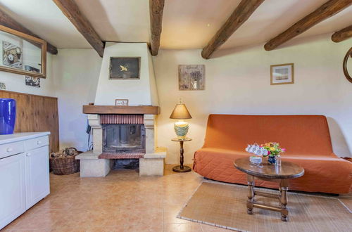 Photo 9 - 1 bedroom House in Roche-Saint-Secret-Béconne with garden and terrace