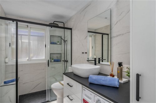 Foto 16 - Apartment mit 2 Schlafzimmern in Marbella mit schwimmbad und blick aufs meer