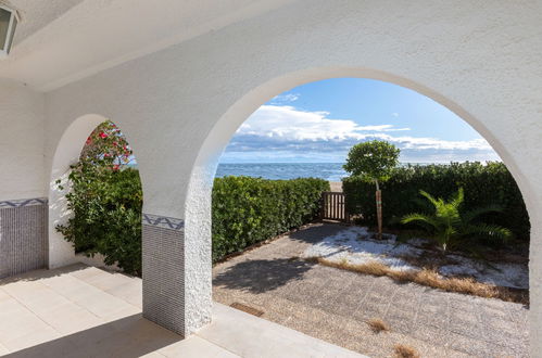 Photo 14 - Maison de 3 chambres à Mont-roig del Camp avec terrasse et vues à la mer