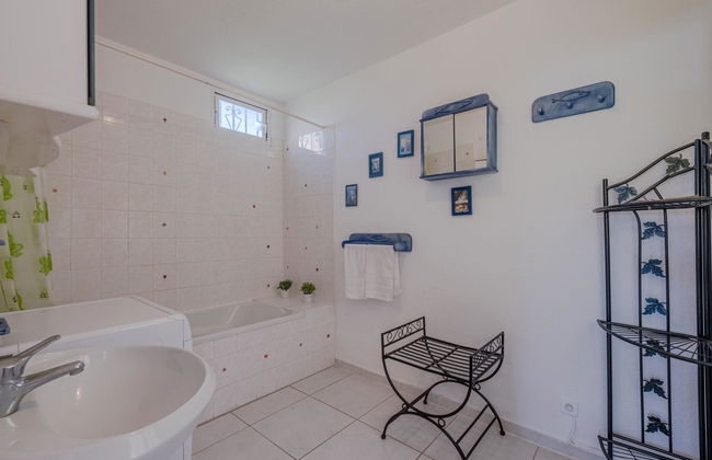 Casa de 4 quartos em Le Barcarès com piscina e terraço - Foto 21
