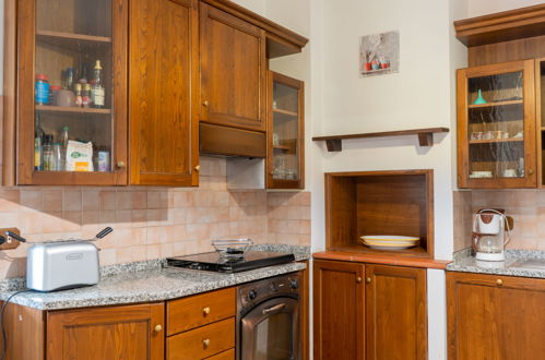 Photo 11 - 3 bedroom Apartment in Bolsena with swimming pool and garden