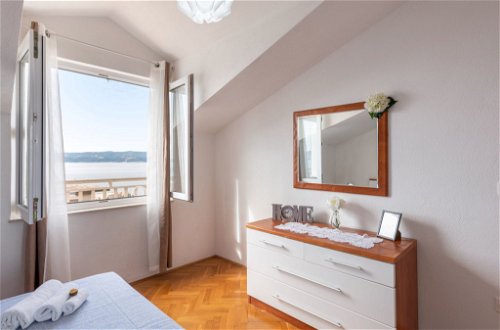Foto 11 - Appartamento con 1 camera da letto a Dugi Rat con vista mare