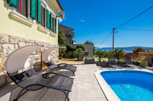 Foto 20 - Casa de 2 quartos em Crikvenica com piscina privada e terraço