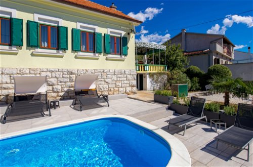 Photo 18 - Maison de 2 chambres à Crikvenica avec piscine privée et vues à la mer