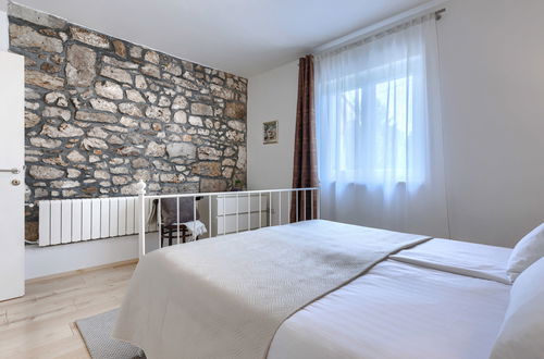 Foto 24 - Casa con 3 camere da letto a Raša con piscina privata e giardino