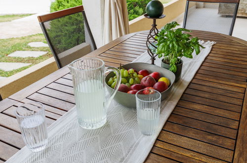Foto 36 - Casa con 3 camere da letto a Raša con piscina privata e giardino