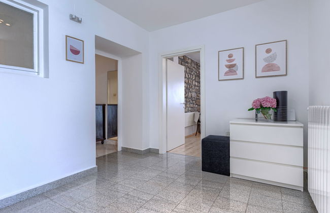 Casa de 4 quartos em Raša com piscina privada e jardim - Foto 30