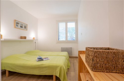Foto 11 - Apartamento de 1 habitación en Fréjus con jardín y vistas al mar
