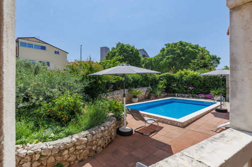 Photo 36 - 2 bedroom Apartment in Rovinj with swimming pool and garden