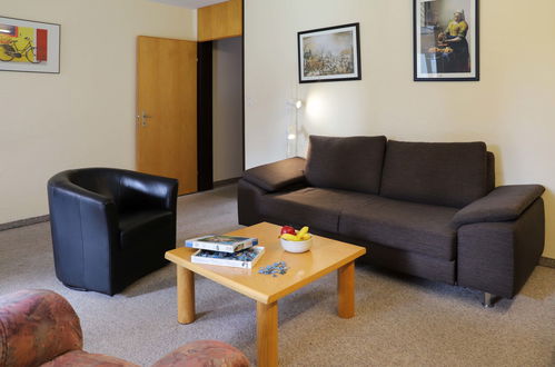 Foto 6 - Apartamento de 1 habitación en Davos con jardín y bañera de hidromasaje