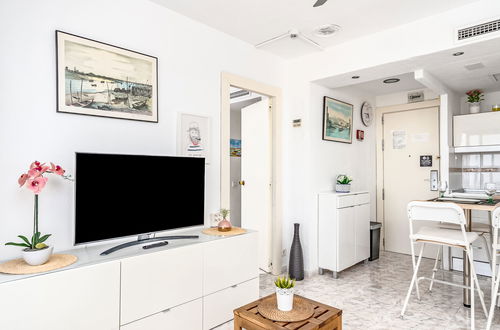 Foto 9 - Apartamento de 1 quarto em Torremolinos com piscina e jardim