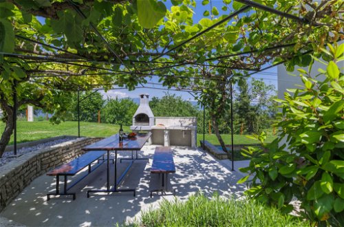 Foto 4 - Casa de 3 quartos em Pićan com piscina privada e jardim