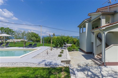 Foto 40 - Casa de 3 habitaciones en Pićan con piscina privada y jardín