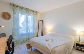 Photo 3 - Appartement de 2 chambres à Fréjus avec terrasse et vues à la mer