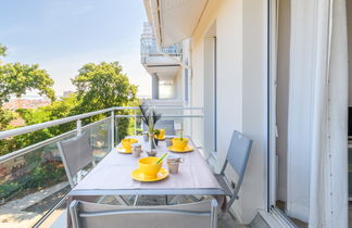 Photo 2 - 2 bedroom Apartment in Arcachon with swimming pool and sea view