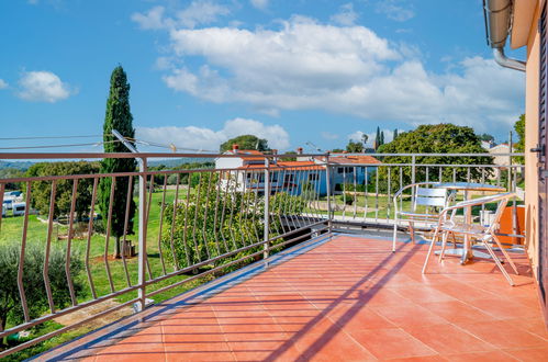 Photo 32 - Maison de 4 chambres à Bale avec piscine privée et jardin