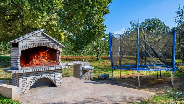 Casa de 7 quartos em Bale com piscina privada e jardim - Foto 2