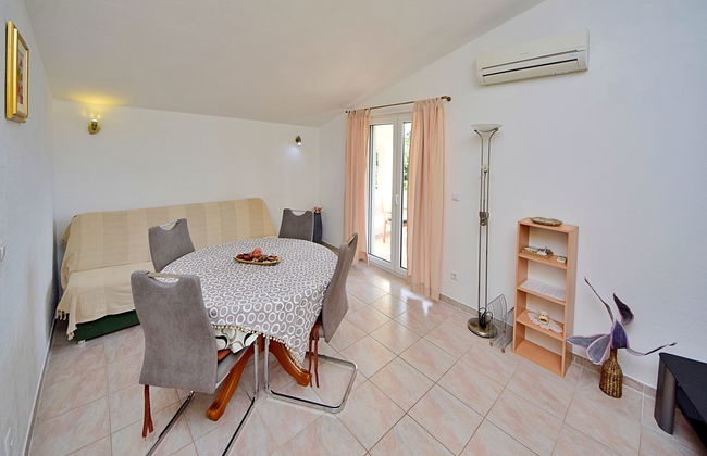 Casa de 7 quartos em Marina com piscina privada e jardim - Foto 19