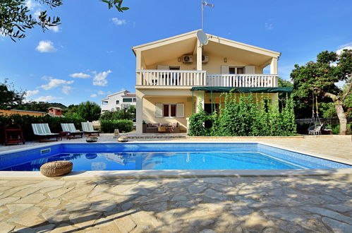 Photo 1 - 4 bedroom House in Marina with private pool and sea view