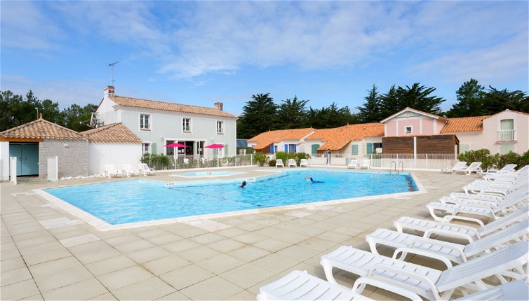 Foto 1 - Casa de 2 quartos em Saint-Hilaire-de-Riez com piscina e vistas do mar