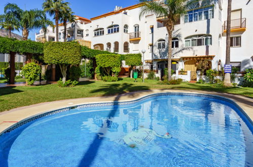 Foto 36 - Apartamento de 2 habitaciones en Benalmádena con piscina y vistas al mar